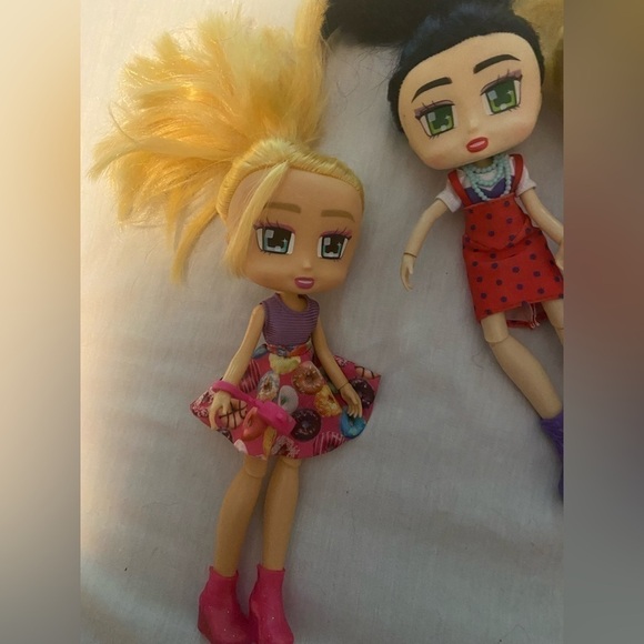 Boxy Girls Fashion Doll Lot of 3 Blonde Black Brown Hair Dresses Boots polka dot - Picture 2 of 4